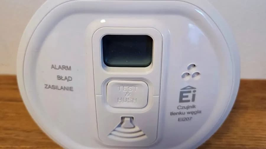 Jak zamontować czujnik czadu - uniknij błędów i zapewnij bezpieczeństwo