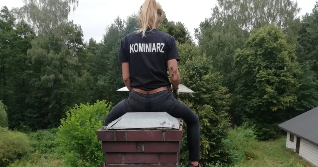 Ile zarabia kominiarz? Przekonaj się, co wpływa na wynagrodzenie